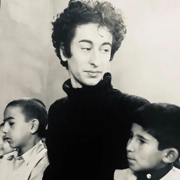 میسا مولوی در پشت صحنه فیلم کوتاه پشت درخت زیتون