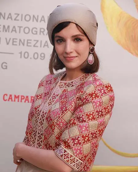 مهسا حجازی 