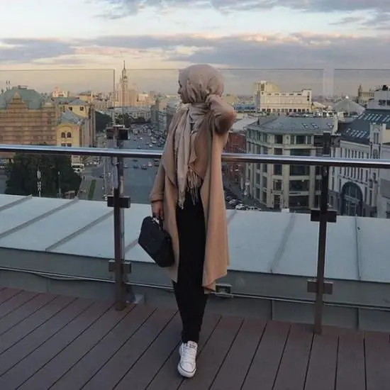 تیپ بهاری دخترانه 1402 (مدل لباس های جدید سال 2023) تیپ بهاری دخترانه 1402 (مدل لباس های جدید سال 2023)