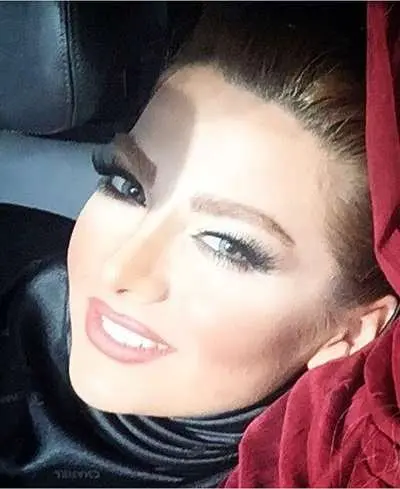 مونا فائض پور مونا فائض پور