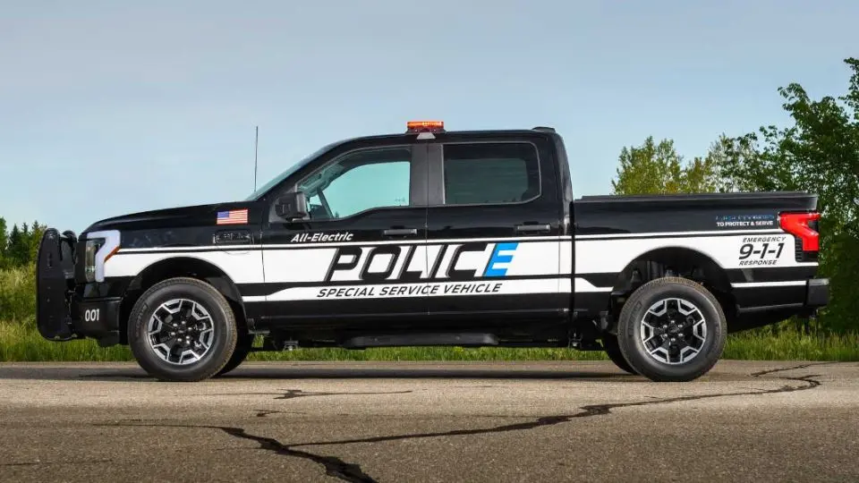 فورد F-150 لایتنینگ پرو SSV نخستین پیکاپ برقی به ناوگان پلیس آمریکا