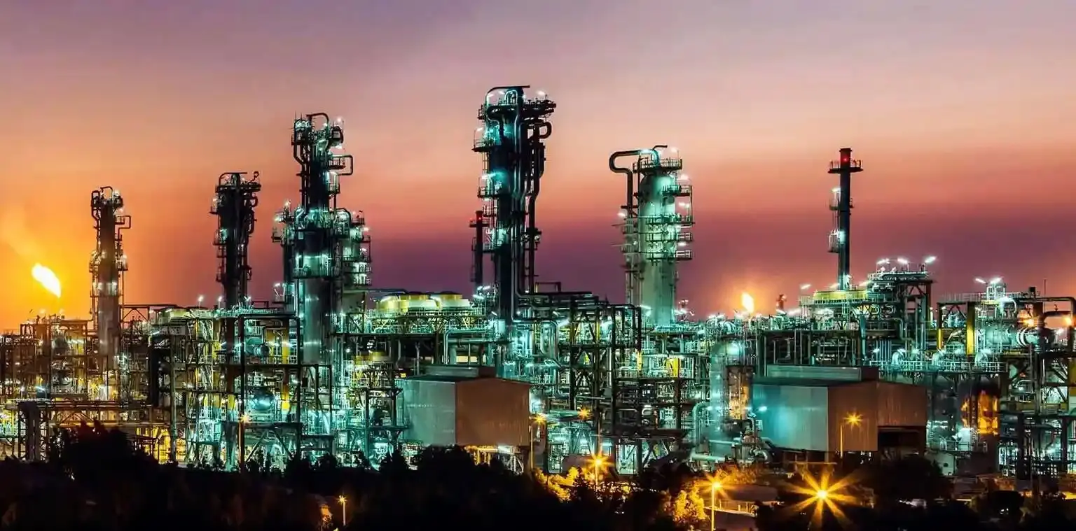 مافیای خوراک پتروشیمی؛ غارت منابع ملی و ضربه به اقتصاد ایران