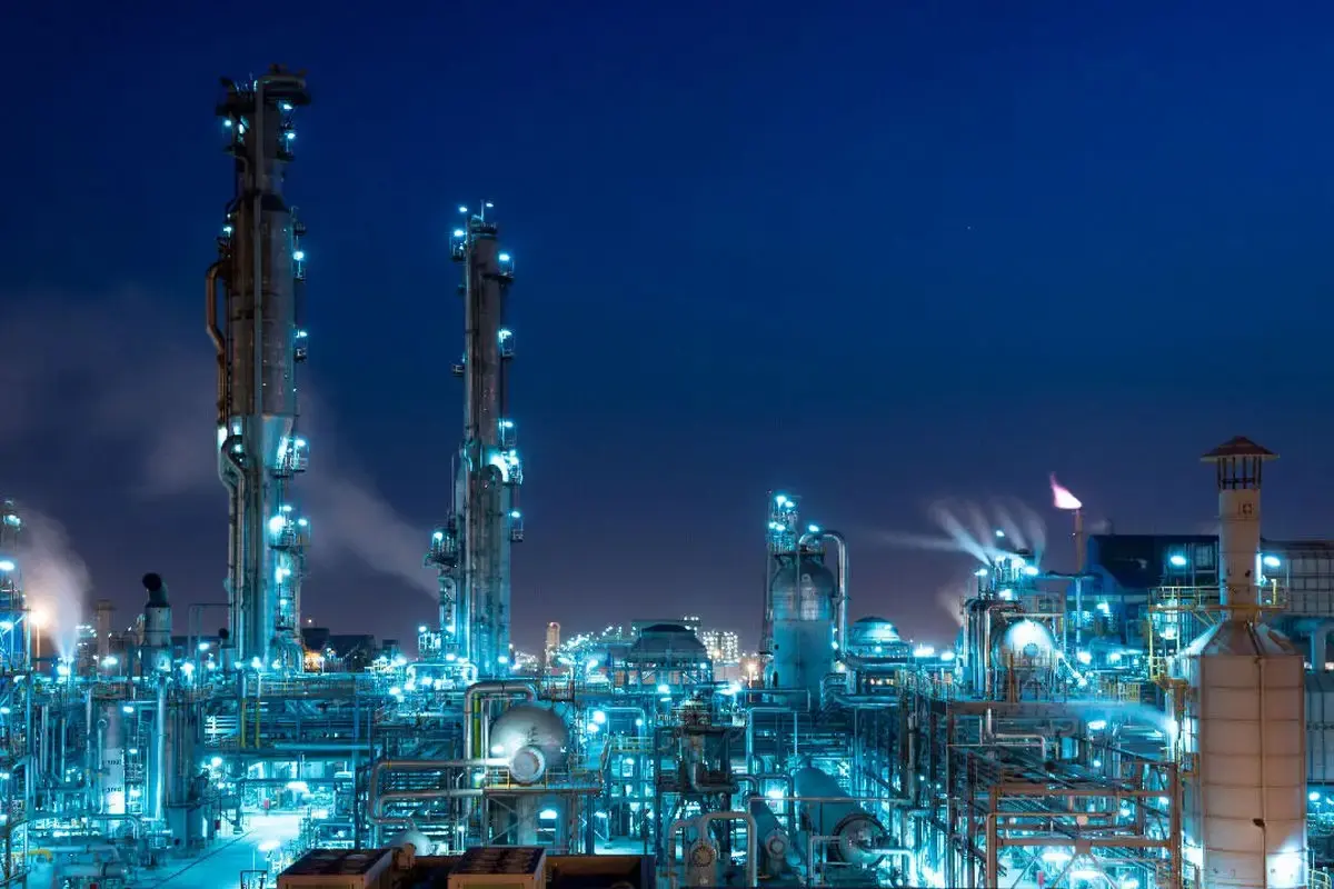 مافیای خوراک پتروشیمی؛ غارت منابع ملی و ضربه به اقتصاد ایران