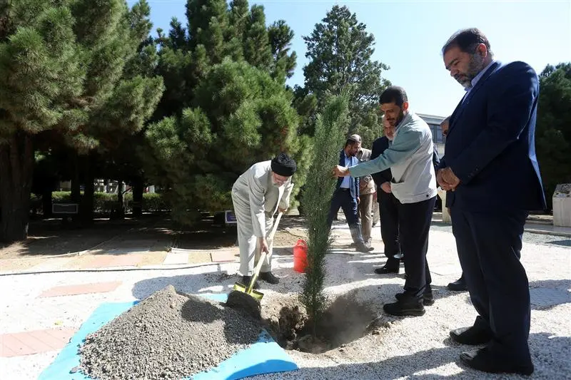 گزارش تصویری بازدید رییس جمهور از فولاد مبارکه 