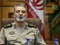 فرمانده کل ارتش یک پیام  مهم صادر کرد +جزئیات