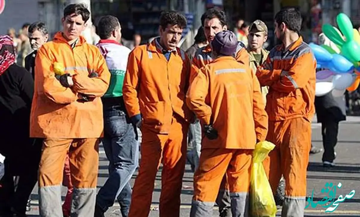 علت انتقاد کارگران شهرداری ایذه چیست؟ 