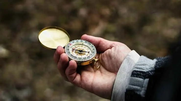 ساعات سعد و نحس سه شنبه ۴ آذر ماه ۱۴۰۴