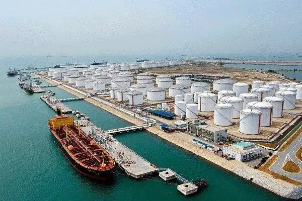 جنگ طلبی آمریکا و اسرائیل علیه ایران، یک‌پنجم عرضه گاز جهان را به فنا برد