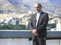 واکنش محمد مهاجری به عذرخواهی دیرهنگام رئیس سازمان صداوسیما از قاضی زاده هاشمی جنجال به پا کرد | کلید اتاق‌تان را به نگهبان بدهید و خلاص!
