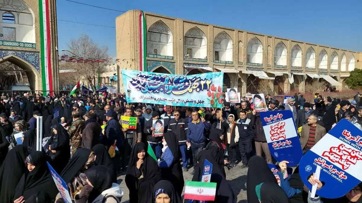 قدردانی مدیر عامل ذوب آهن اصفهان، از حضور ارزشمند پرسنل شرکت در حماسه حضور۲۲ بهمن