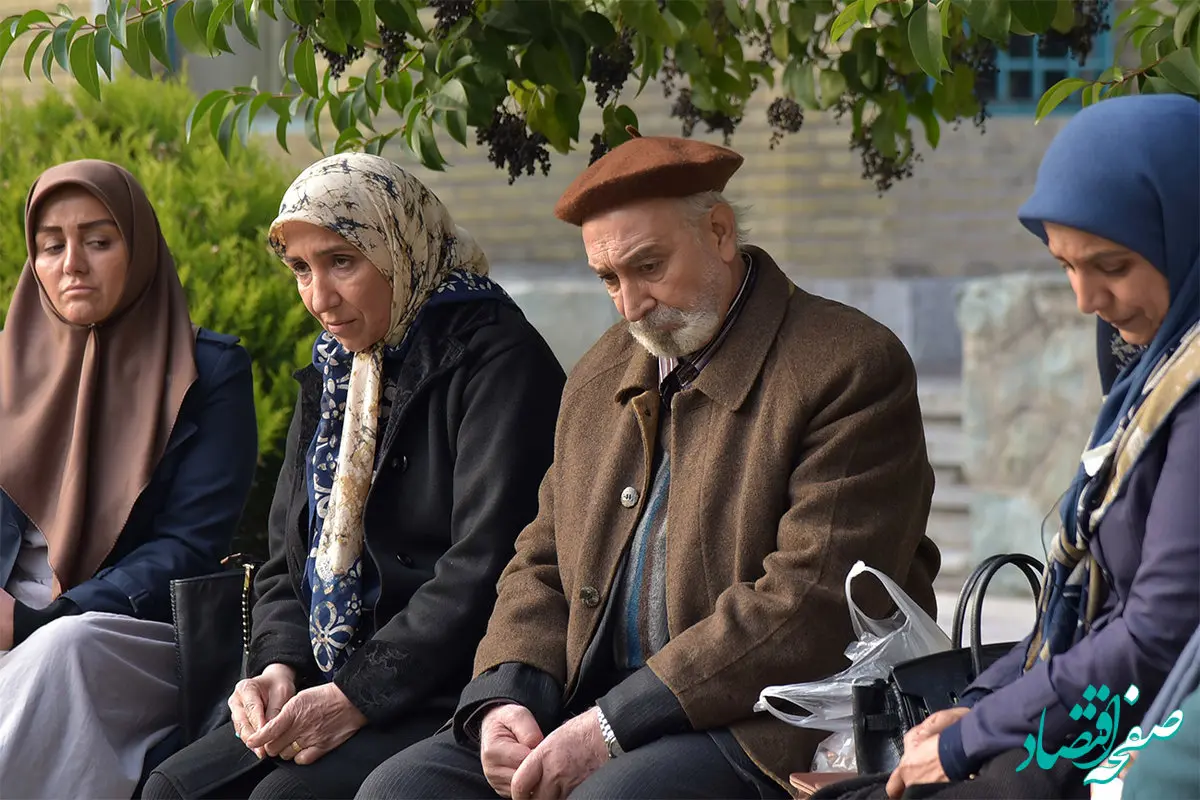 اسامی بازیگران سریال تب و تاب بهمراه بیوگرافی بازیگران این سریال