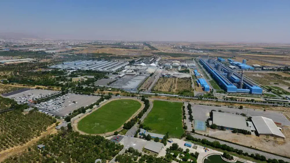 شرکت آلومینیوم ایران (ایرالکو) پرچمدار دار عمل به مسئولیت های اجتماعی و پیام آور امید، غرور و شادی در بین مردم شریف استان مرکزی