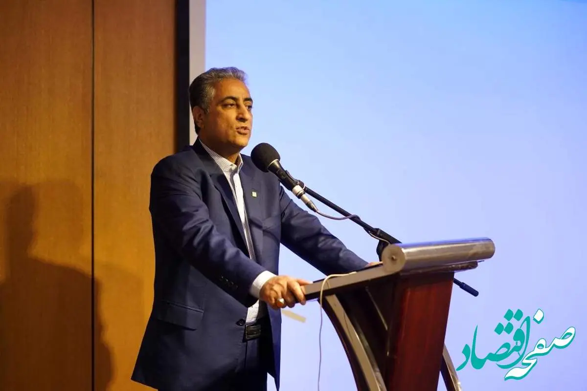 مدیرعامل: تفویض اختیار به شعب، رویکرد مهم ما برای چابک سازی این بانک است