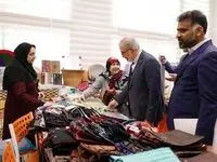 تجلیل دکتر خورسندیان از زنان سرپرست خانوار در سالروز ولادت حضرت زهرا (س) / اختصاص بخشی از منابع قرض‌الحسنه بانک مسکن به فعالیت های خیرخواهانه