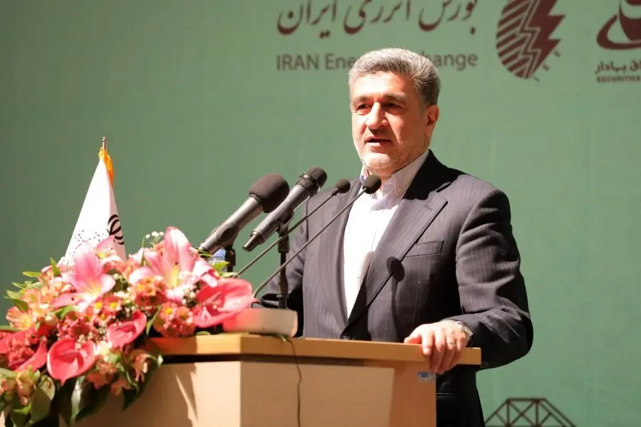 جذابیت معاملات بازار برق، به رفع ناترازی انرژی و توسعه اقتصاد کمک میکند/ احترام نگذاشتن به طبیعت و محیط زیست مهمترین عامل در بحث ناترازیها/ تبدیل برق به کالای اقتصادی، مشکل ناترازی را حل می کند