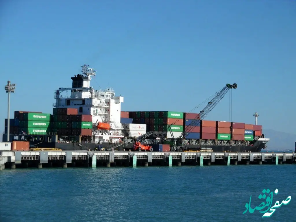 صادرات و صادرات مجدد 155 میلیون دلار کالا در چهار ماهه امسال