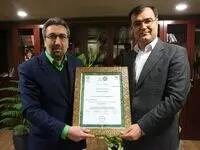 تندیس برند سبز بیمه به البرز رسید...