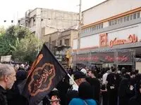 بانک مسکن میزبان جاماندگان اربعین حسینی(ع)/ حضور مدیرعامل بانک مسکن در کنار عاشقان اباعبدالله الحسین(ع)