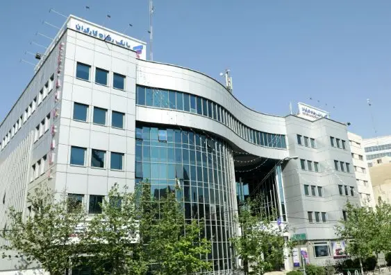 پرداخت تسهیلات بدون میانگین در طرح “ارزیار” بانک رفاه کارگران