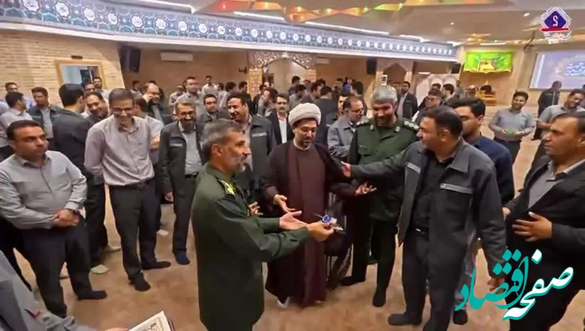 ویدئو: افتتاح پایگاه مقاومت بسیج شهید گمنام شرکت جهان فولاد سیرجان