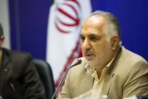 نماینده مجلس: همه پشت سر دولت حرکت کنند