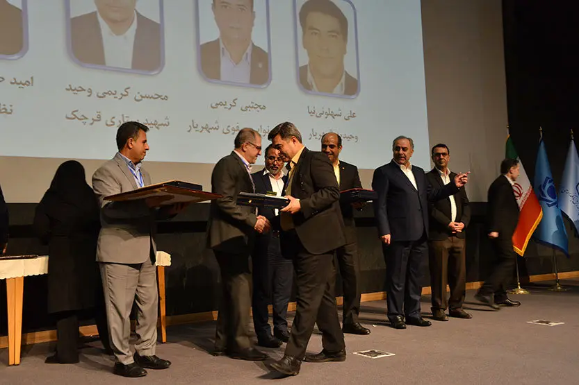 تقدیر از 30 رئیس شعبه موفق بانک ملی ایران در «چهاردهمین گردهمایی روسای موفق شعب بانک های کشور»