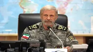 فرمانده کل ارتش جمهوری اسلامی ایران:ما با ارتش‌های سران کفر می‌جنگیم
