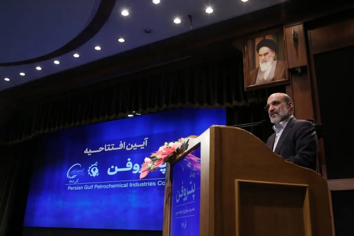 تحریم، ما را فولاد آبدیده کرد
