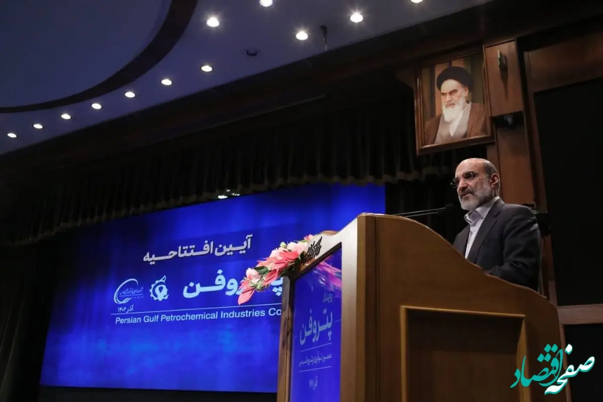 تحریم، ما را فولاد آبدیده کرد