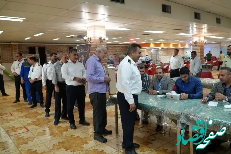  مشارکت پرشور کارکنان شرکت پتروشیمی بندرامام در چهاردهمین دوره انتخابات ریاست جمهوری