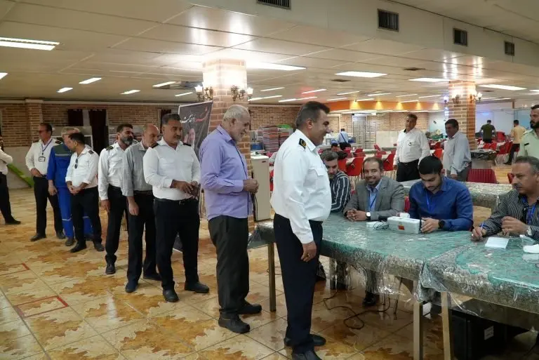  مشارکت پرشور کارکنان شرکت پتروشیمی بندرامام در چهاردهمین دوره انتخابات ریاست جمهوری