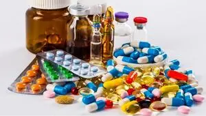 آیا قیمت دارو دوباره افزایش می‌یابد؟ کمبود ارز ترجیحی و ذخایر ۶ ماهه دارویی زیر ذره‌بین