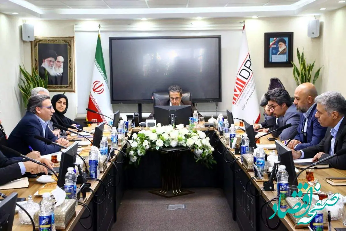 آقاجانلو: توسعه معاملات گواهی سپرده کالا حمایت از اقتصاد و تقویت تولید است