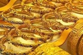 قیمت طلای ۱۸ عیار در بازار امشب سه شنبه ۱۳ آبان ماه ۱۴۰۴ به صورت لحظه ای