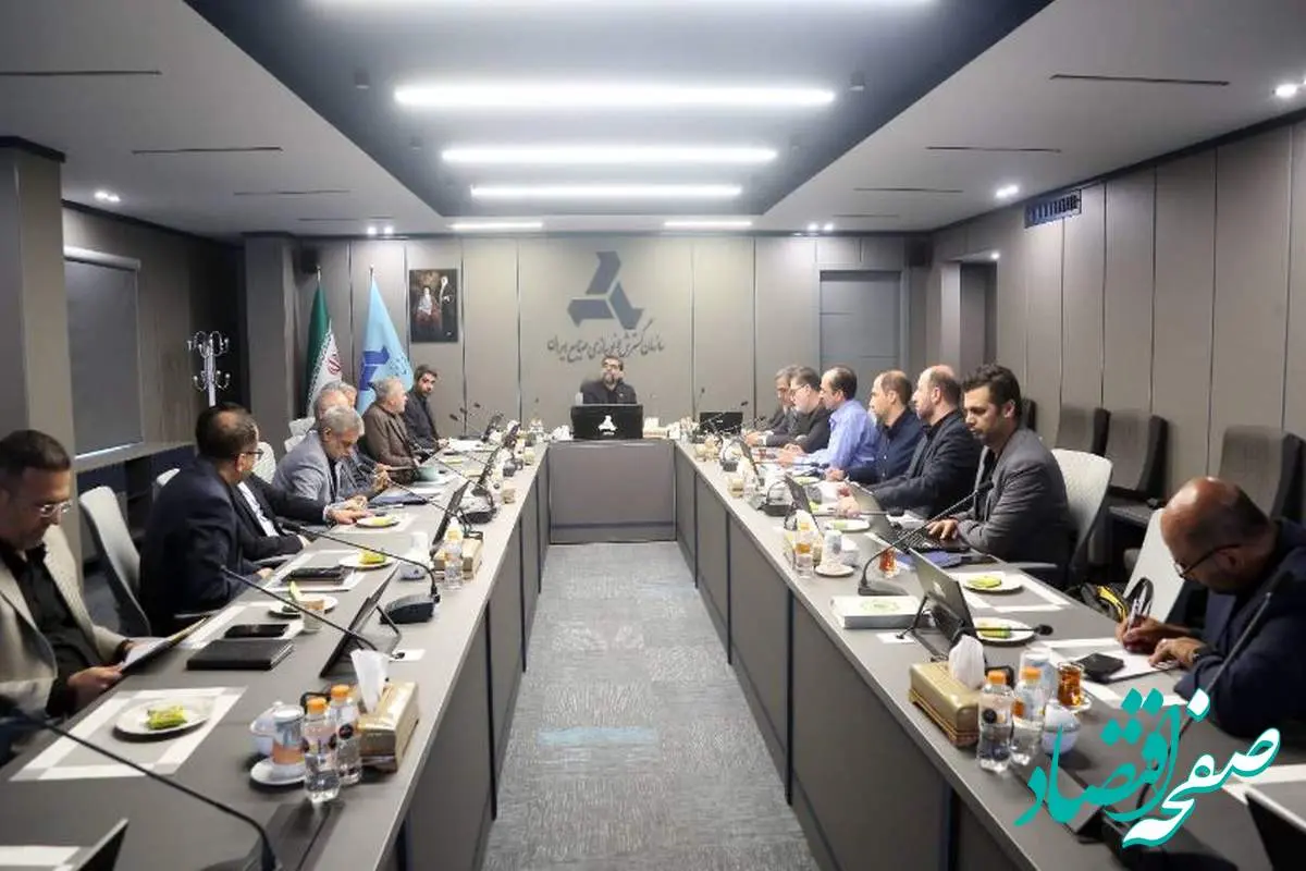 برگزاری دومین جلسه تأمین ۱۰۰۰ دستگاه اتوبوس بینشهری ناوگان حمل ونقل عمومی