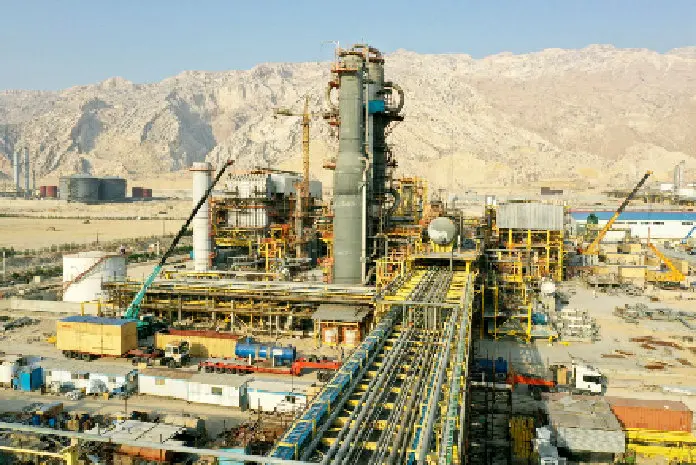 حمایت شرکت ملی صنایع پتروشیمی از پتروشیمی هنگام برای تسریع در راهاندازی واحد اوره