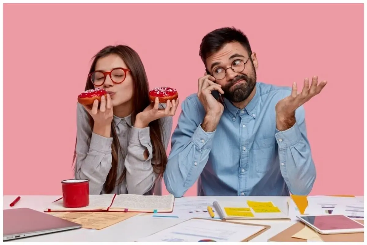 باید چگونه شیرینی بخورید تا چاق نشوید؟ 