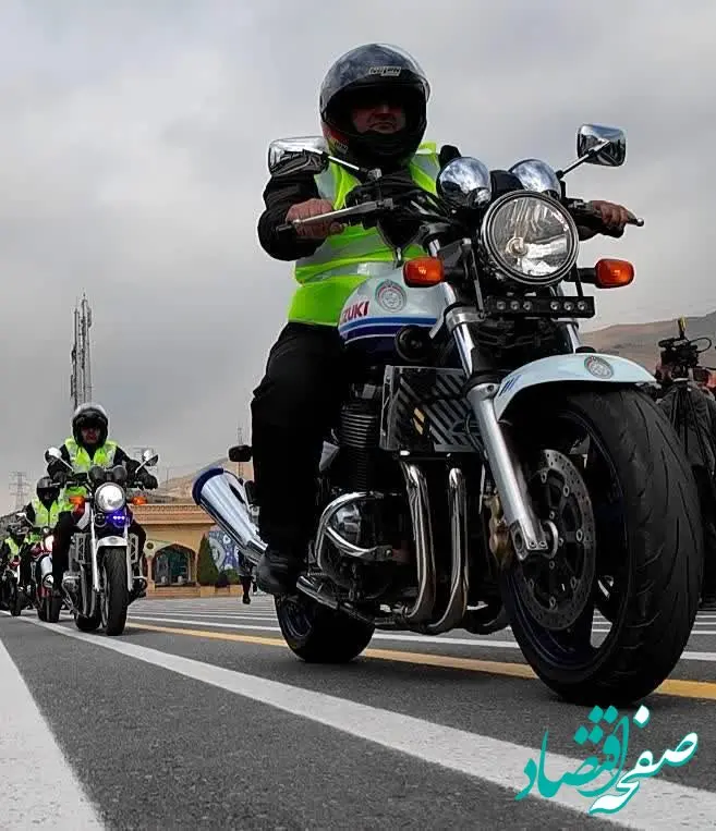 همکاری کلوپ ملی گردشگری موتورسیکلت کانون جهانگردی و اتومبیلرانی در تسهیل تردد زائران اربعین 