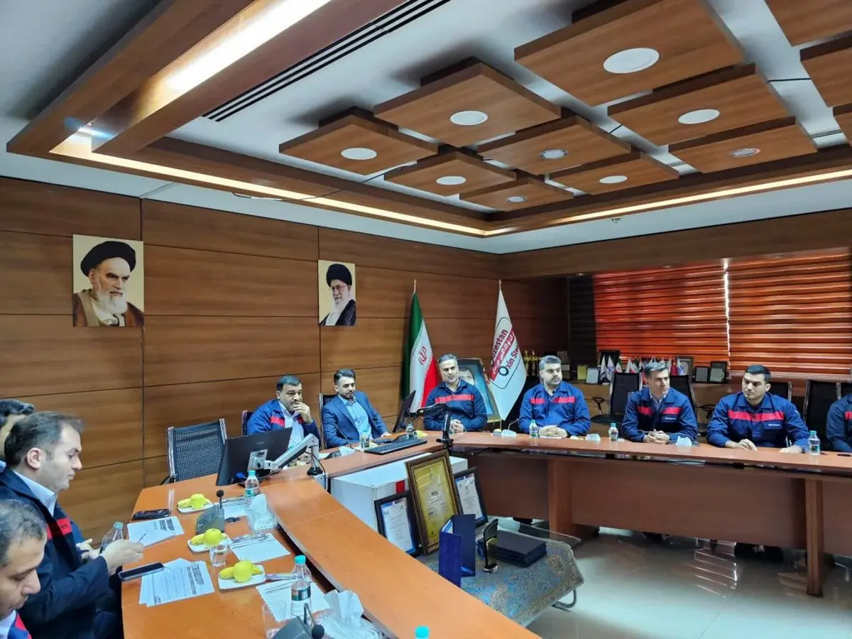 مدیر عامل شرکت فولاد اکسین در ششمین جلسه کمیته راهبردی شرکت