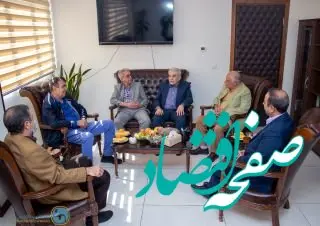 نشست صمیمانه بزرگان صنعت بیمه با دبیرکل سندیکای بیمه گران