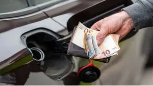 حمله آمریکایی اسرائیلی به ایران و صعود شدید قیمت سوخت در ایرلند