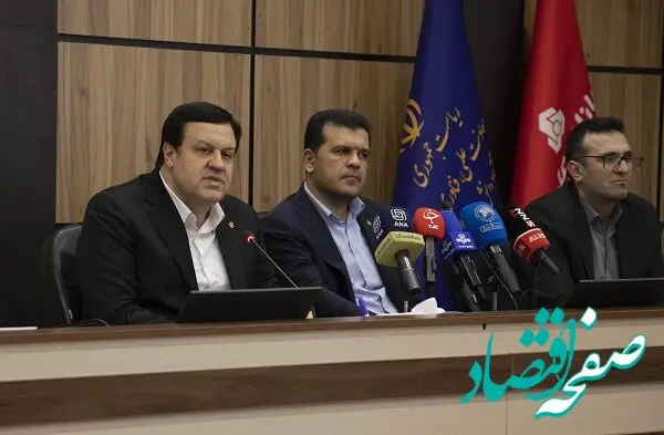 قدردانی معاون علمی و فناوری رییس جمهوری از نقش آفرینی بانک ملت در حمایت از اقتصاد دانش بنیان/ رونمایی از سند راهبردی ملی تامین مالی بیمه پایه با مشارکت بانک ملت