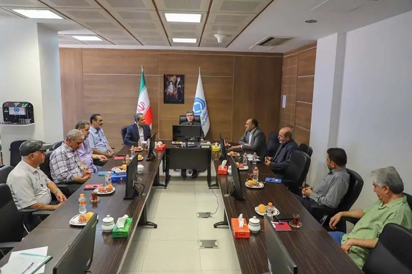 گرامیداشت سالروز بازگشت آزادگان در بیمه مرکزی