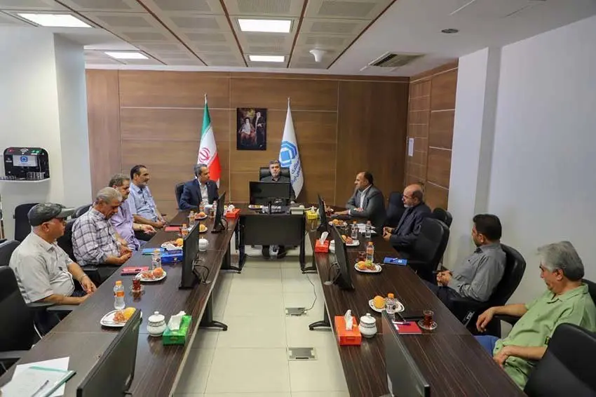 گرامیداشت سالروز بازگشت آزادگان در بیمه مرکزی