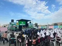 تماشاخانه سیار کانون پرورش فکری مهمان بچه های قشم
