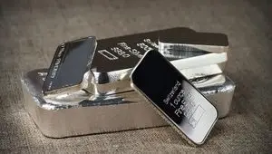 2 آذرماه ۲۹۱ کیلوگرم شمش نقره در بورس کالا ادوستد شد