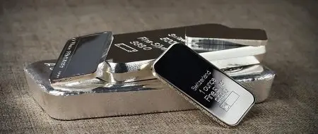 2 آذرماه ۲۹۱ کیلوگرم شمش نقره در بورس کالا ادوستد شد