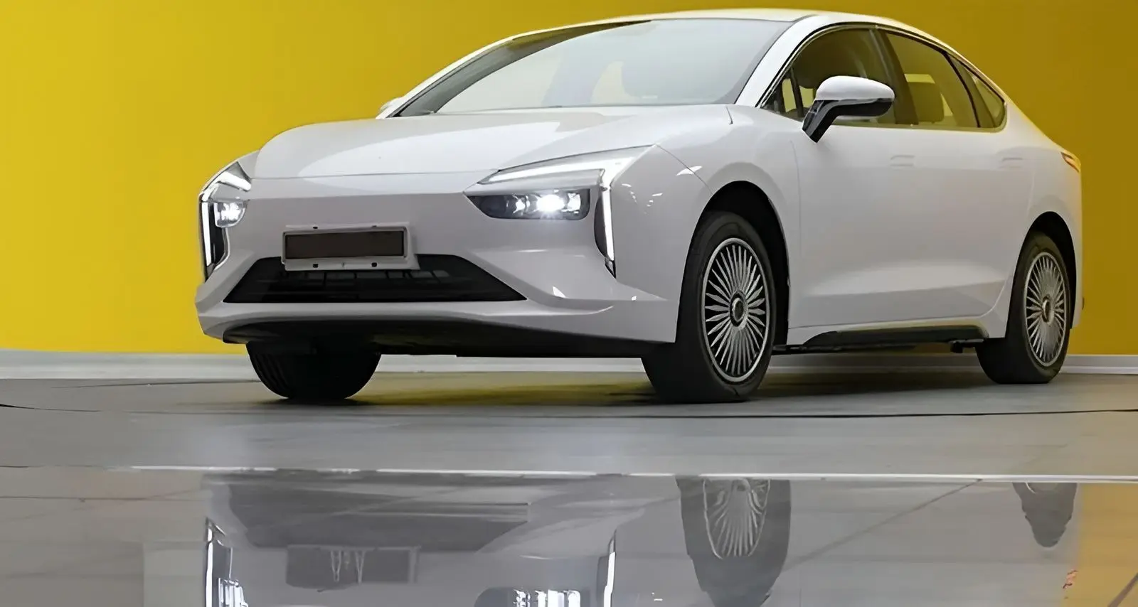 خودروهای برقی در ایران مشروط به عبور از آزمون‌های ایمنی خواهند بود