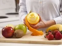 چقدر ویتامین در پوست میوه و سبزیجات وجود دارد؟