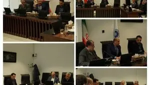 نشست اعضای هیئت مدیره انجمن تولیدکنندگان فولاد آلیاژی با هیات رئیسه اتاق بازرگانی ایران برگزار شد